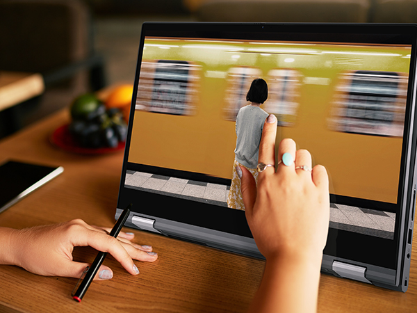 خرید لپ تاپ استوک اروپایی دل اینسپایرون Dell Inspiron 7306 صفحه نمایش 13.3 اینچ پردازنده Core i5-1135G7 نسل یازدهم گرافیک اینتل Iris XE